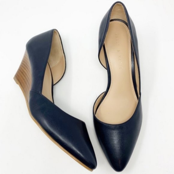 kelly & katie fassi wedge pump
